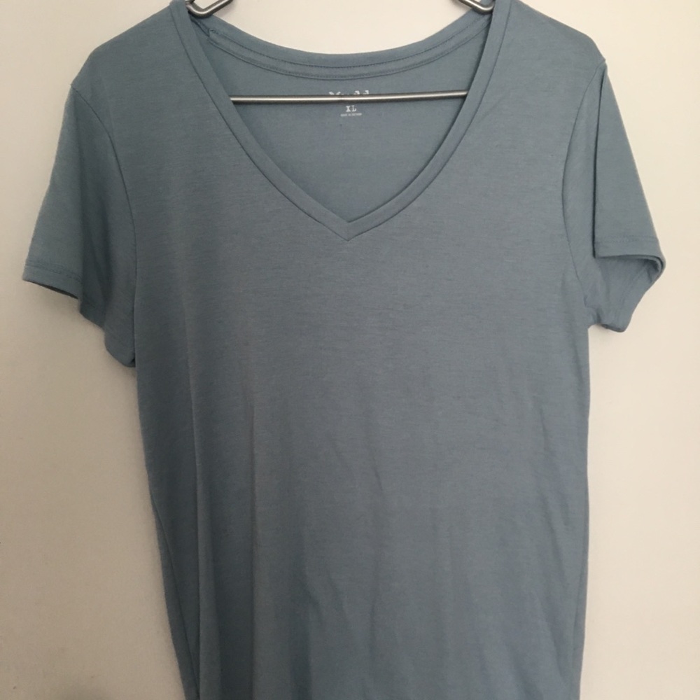 V-neck Shirt